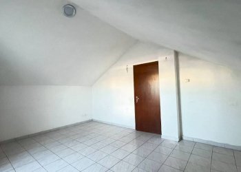 Stanza non arredata - Attico via Cavalieri di Vittorio Veneto, 15, Villafranca d'Asti - foto 7