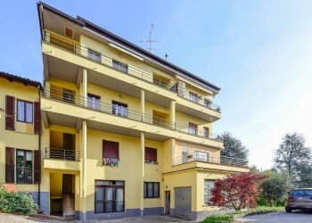 Facciata - Trilocale via alle Valli, 4, Missaglia - foto 1