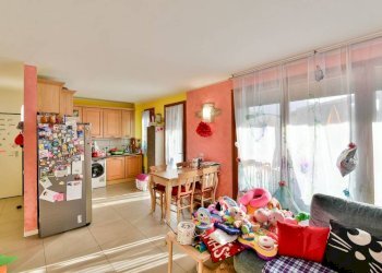 Salone - Trilocale via Campora, 5, frazione Osigo, Valbrona - foto 18