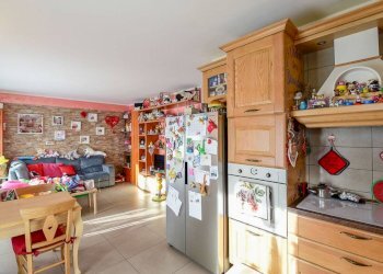 Cucina - Trilocale via Campora, 5, frazione Osigo, Valbrona - foto 24