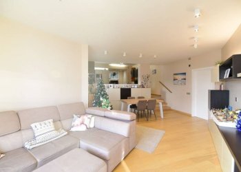 Salone - Quadrilocale via Galbiate, 2, Garlate - foto 2