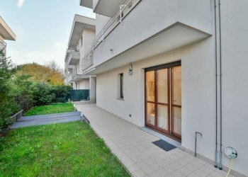 Giardino - Bilocale via Vincenzo Gioberti, 8, Cantù - foto 10