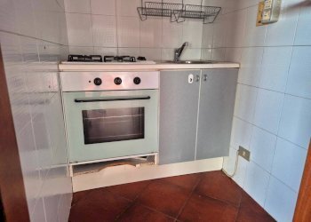 Cucina - Bilocale via Beppe Fenoglio, Cuneo (zona Donatello) - foto 10