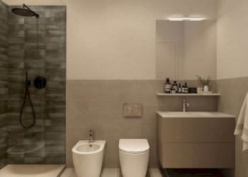 05_bagno_app_l4 - Two-room apartment via Parma, 52, Torino (neighborhood Aurora) - photo 5