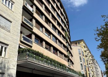 img_2695 - Appartamento corso Massimo D'Azeglio, 76, Torino (zona San Salvario) - foto 1