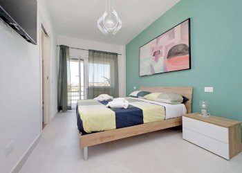 camera da letto - Bed & Breakfast via Francesco Antonio Pigafetta, 48, Roma - photo 1