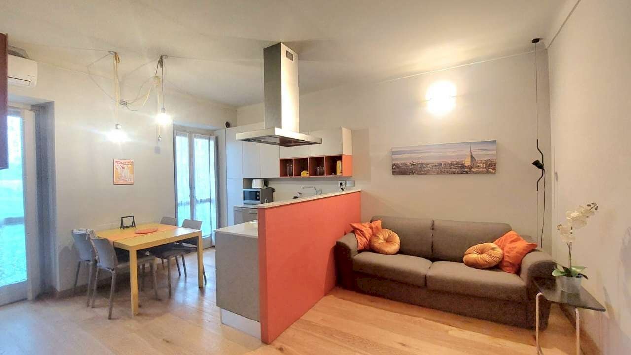 09366096-92a8-43ee-838b-468c50000608 - Terreno non edificabile via delle Orfane, 34, Torino (zona Centro) - foto 1