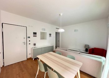 Camera da letto - Trilocale via Arnaldo da Brescia, 42, Genova (zona Quarto) - foto 5