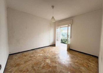 Camera da letto - Three-room apartment via Nicola Fabrizi, 20, Genova (neighborhood Quarto) - photo 10