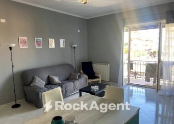 Salone - Quadrilocale via Montemarano, 68, Roma - foto 4