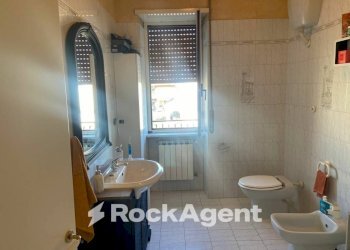Bagno - Quadrilocale via Montemarano, 68, Roma - foto 30