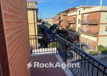 Balcone - Quadrilocale via Montemarano, 68, Roma - foto 34