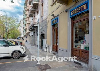 Shop corso Alcide De Gasperi, 65, Torino (neighborhood Crocetta) - photo 3