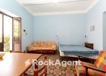 Salone - Appartamento via Santa Barbara, 39, Catania - foto 13