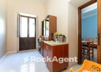 Disimpegno - Appartamento via Santa Barbara, 39, Catania - foto 21