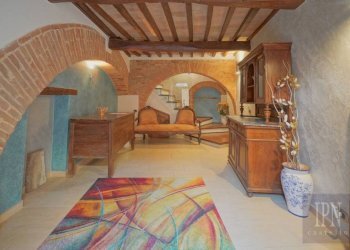 Salone - Casa indipendente corso Camillo Benso di Cavour, Città di Castello - foto 5