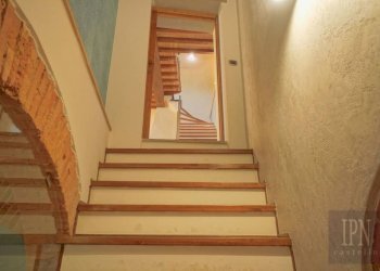Scala - Casa indipendente corso Camillo Benso di Cavour, Città di Castello - foto 8