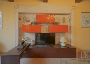 Salone - Casa indipendente corso Camillo Benso di Cavour, Città di Castello - foto 15