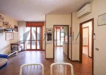 Salone - Appartamento via Paradiso, Cesena - foto 3