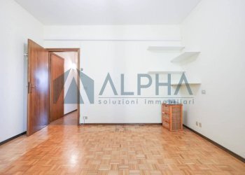 Camera da letto - Appartamento via Paradiso, Cesena - foto 12