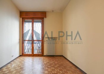 Camera da letto - Appartamento via Paradiso, Cesena - foto 15