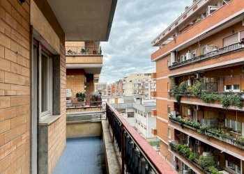 Balcone - Bilocale via Diego Simonetti, Roma (zona Lido di Ostia) - foto 7