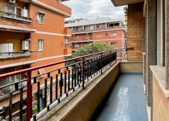 Balcone - Bilocale via Diego Simonetti, Roma (zona Lido di Ostia) - foto 8