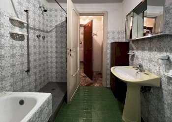 Bagno - Bilocale via Diego Simonetti, Roma (zona Lido di Ostia) - foto 25