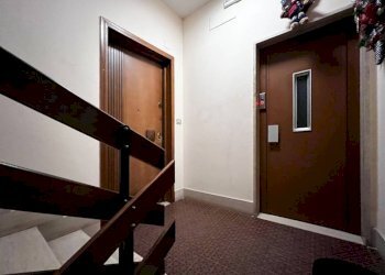 Ascensori - Bilocale via Diego Simonetti, Roma (zona Lido di Ostia) - foto 26