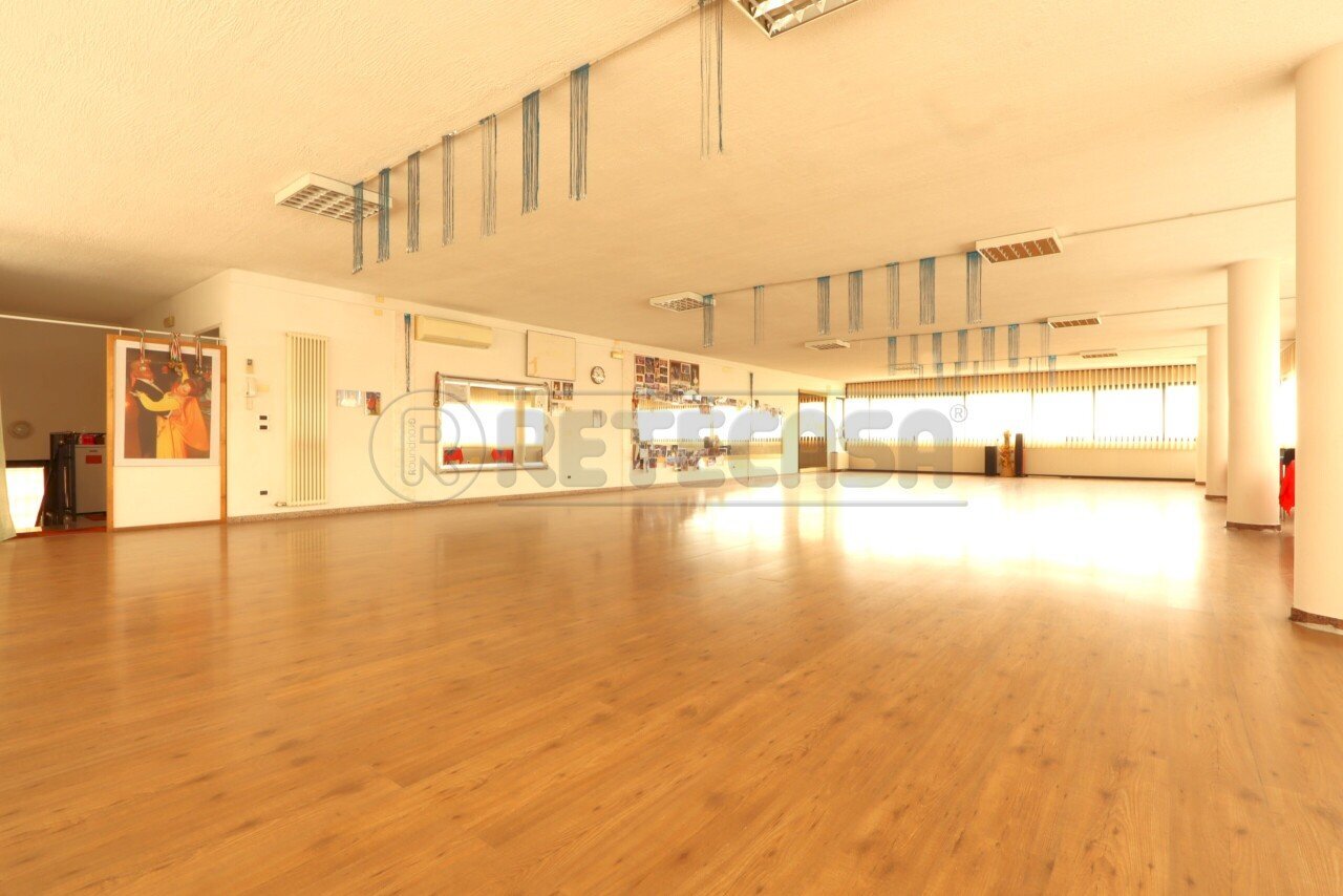 IMG_5462.JPG - Office Via Roma 119, Torri di Quartesolo - photo 2