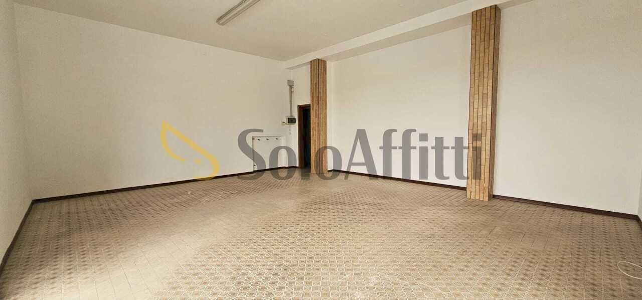 vano principale - Locale Commerciale Via per Bertinoro snc, Forlimpopoli - foto 1