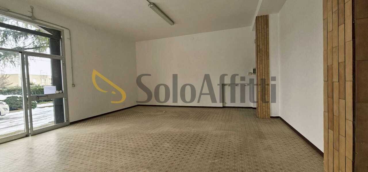 vano principale - Locale Commerciale Via per Bertinoro snc, Forlimpopoli - foto 3