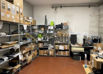 7.jpg - Magazzino Via Pettinengo, Torino - foto 4