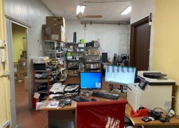 9.jpg - Magazzino Via Pettinengo, Torino - foto 6