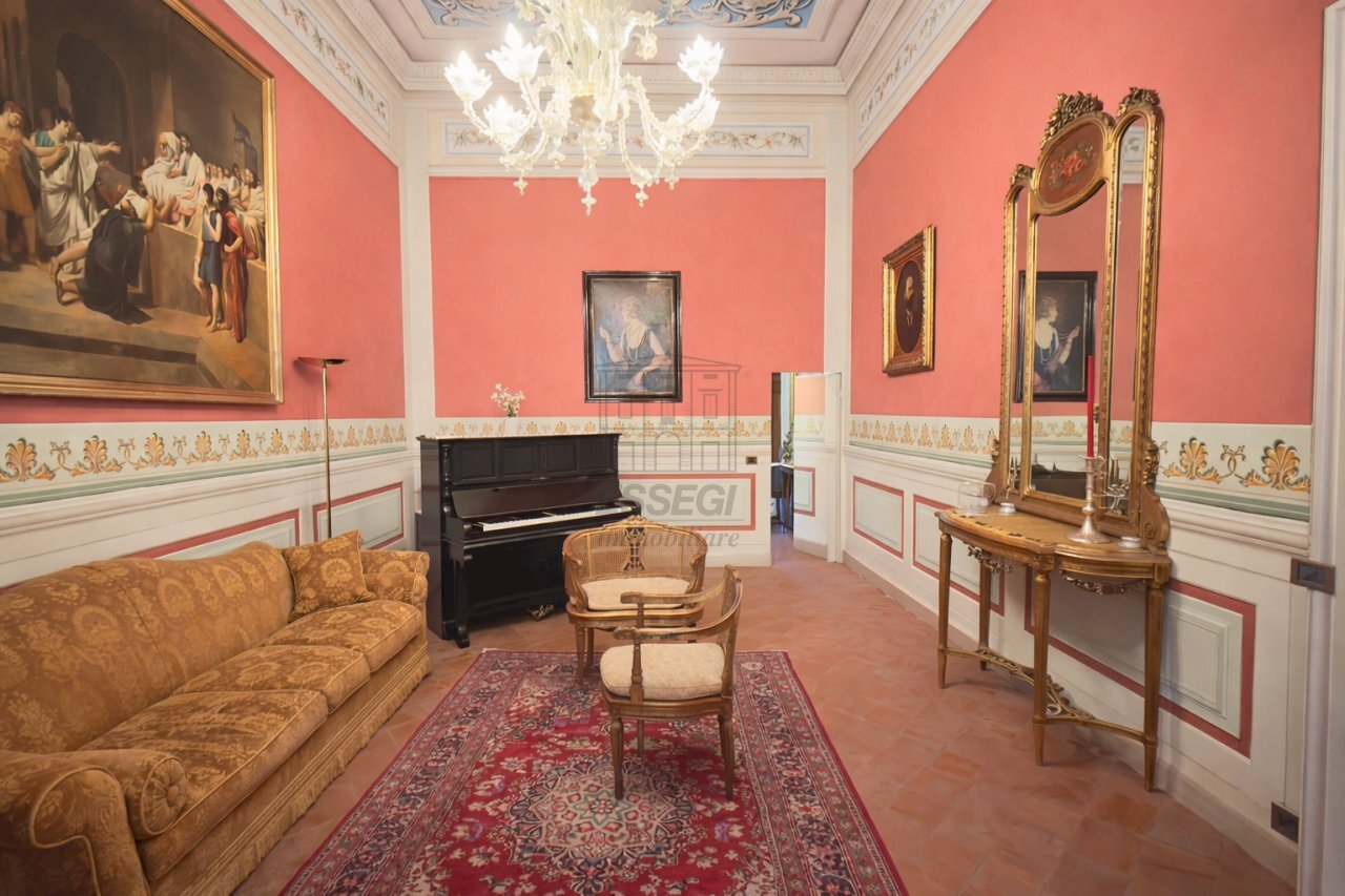 appartamento nobiliare lucca centro storico vendes - Appartamento Piazza San Pietro Somaldi, Lucca - foto 2