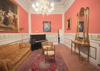 appartamento nobiliare lucca centro storico vendes - Appartamento Piazza San Pietro Somaldi, Lucca - foto 2