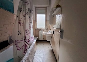 Appartamento Via Domenico Oliva, Genova (zona Sestri Ponente) - foto 12