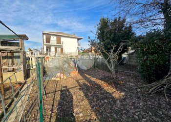 Quadrilocale Via Messina, San Benigno Canavese - foto 6