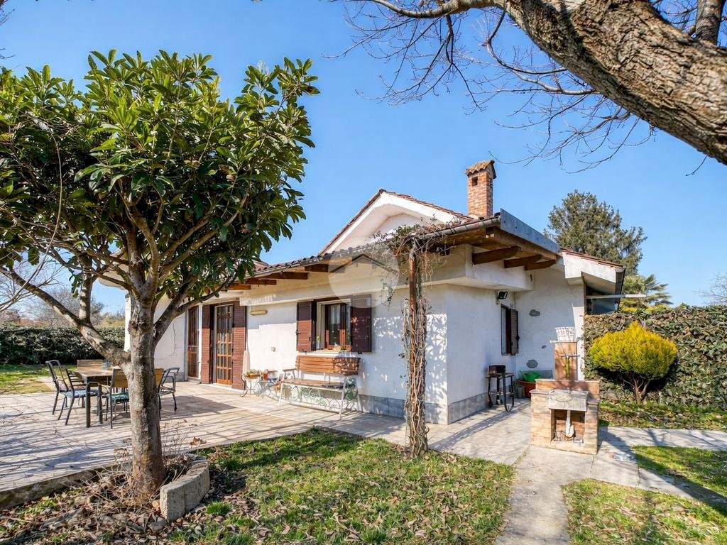 Villa Via Arona, Rivoli - photo 1