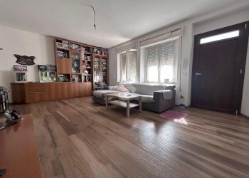 Appartamento Via Pisanello, Ameglia - foto 1