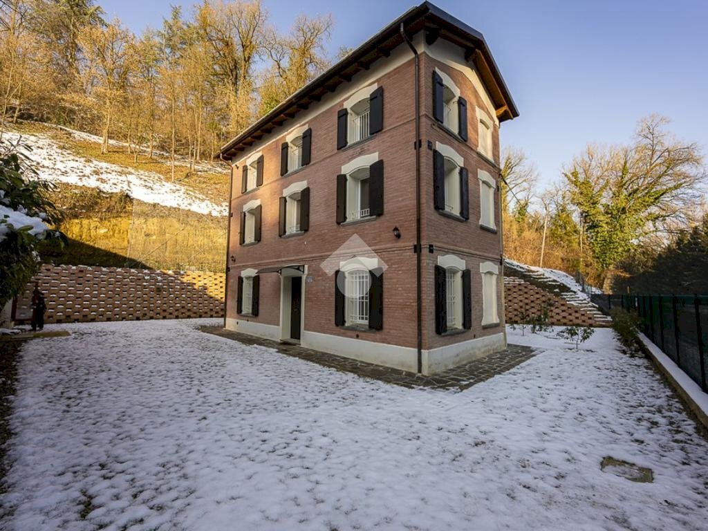 Villa Via Landa, Monte San Pietro - photo 1