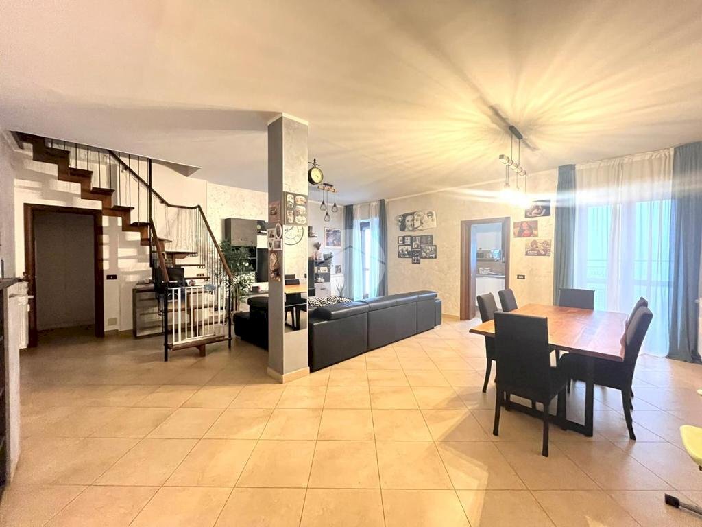 Appartamento Via Mascagni, Gassino Torinese - foto 1