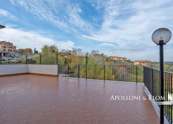 Trilocale Via Cappuccini, 3, Città della Pieve - foto 2