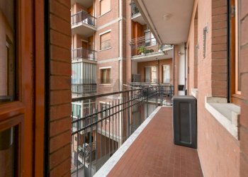 Trilocale piazza Chiaves, 10 
 Vanchiglietta, Torino (zona Vanchiglietta) - foto 12