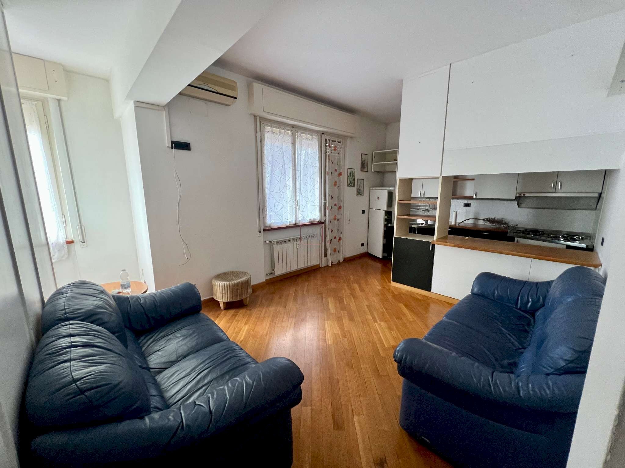Two-room apartment Genova (neighborhood Pegli) - photo 1