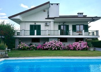 Villa Bra - foto 1
