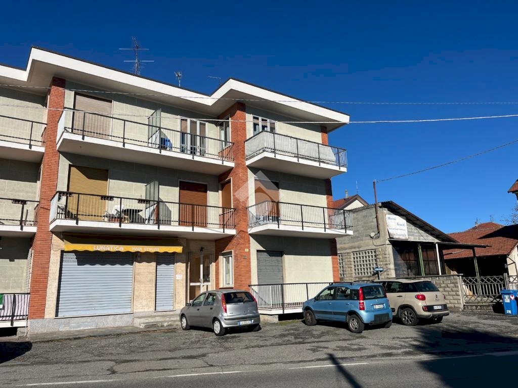 Quadrilocale Via Torino, San Francesco al Campo - foto 2
