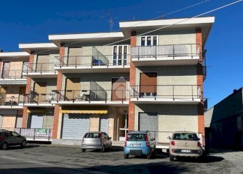 Quadrilocale Via Torino, San Francesco al Campo - foto 1