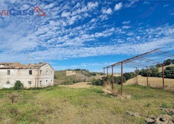 Rustico Via Maccarata 20, Santa Maria Nuova - foto 2