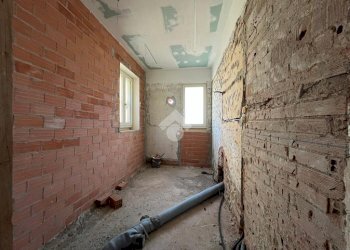 Villa Via Provinciale Revello, Envie - foto 20